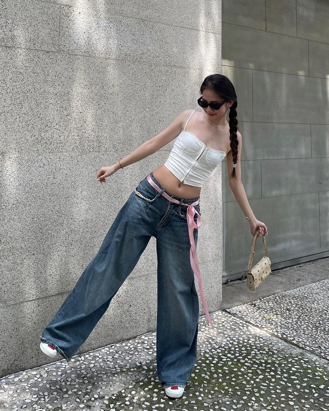 Double-Wide Legs Jeans