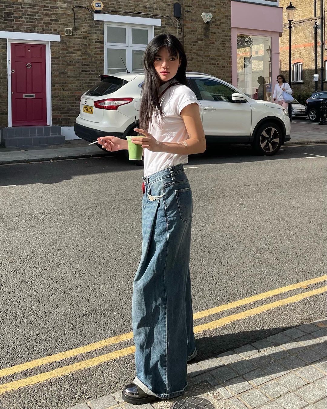 Double-Wide Legs Jeans