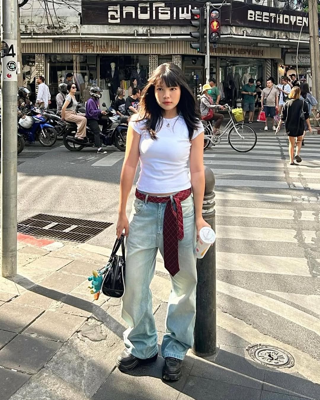 Washed Baggy Jeans