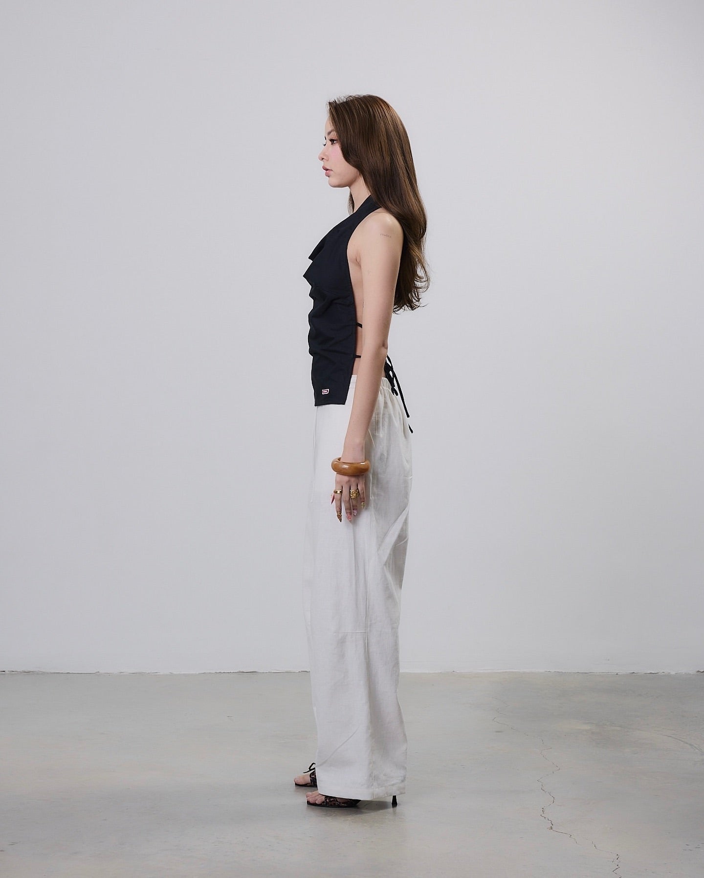 Bare Backless Top